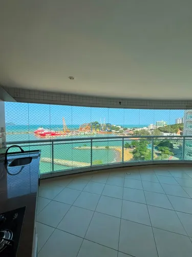 Locação Apartamento Frente Mar em Imbetiba com 3 Quartos