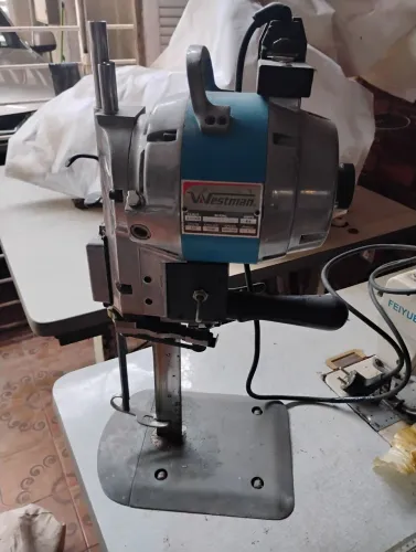 Máquina de corte de tecido 8"