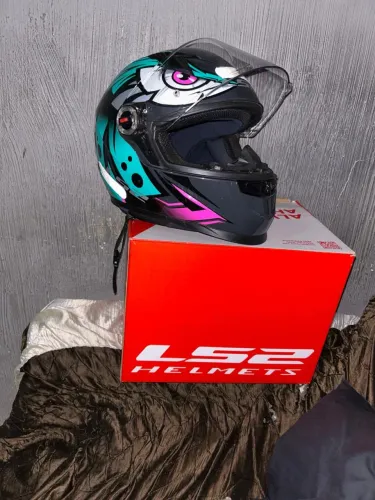 Capacete LS2