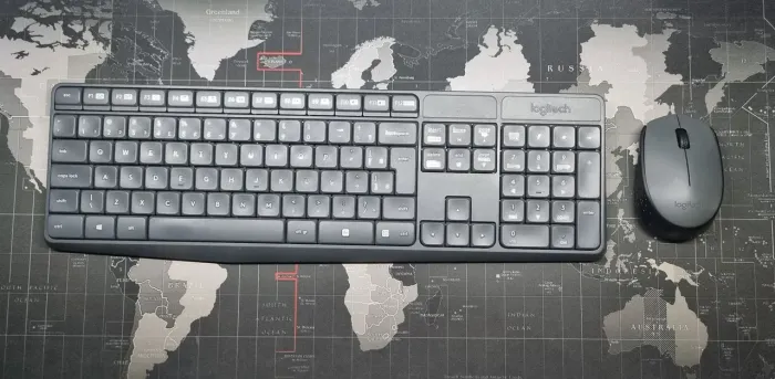 Teclado e Mouse Logitech