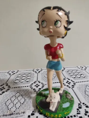 Betty Boop Corredora