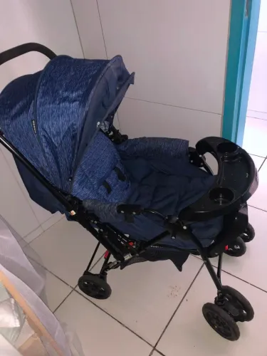 carrinho de bebê 