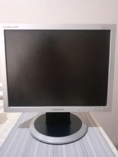 Monitor LCD 15 polegadas 