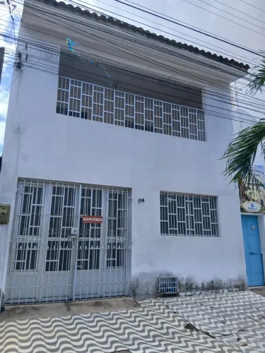 Alugo casa na Jatiuca