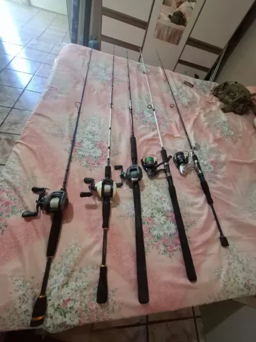 Varas de pesca !