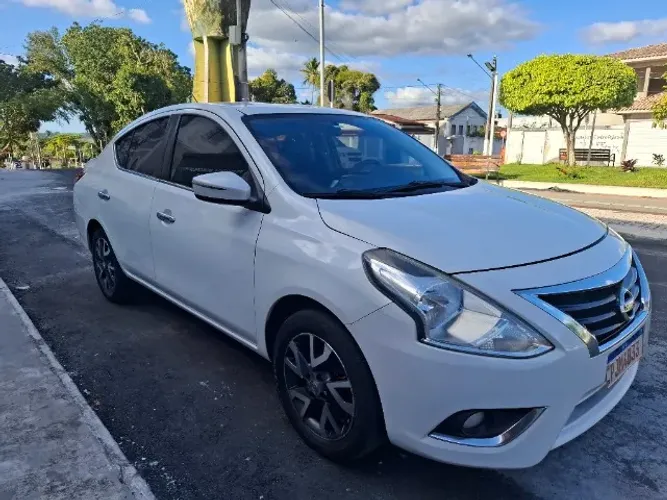 Nissan Versa Unique 1.6 16V Flex 4P Mec. 2016