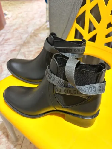 BOTAS, SALTOS SEMINOVOS