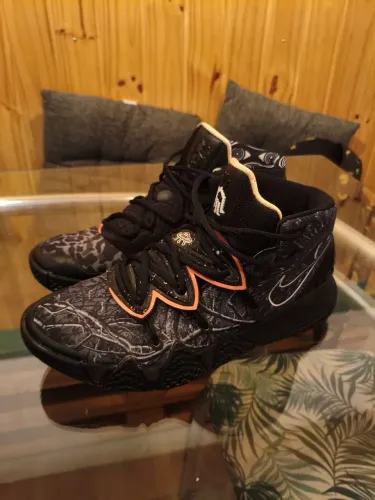 Nike Kybrid S2