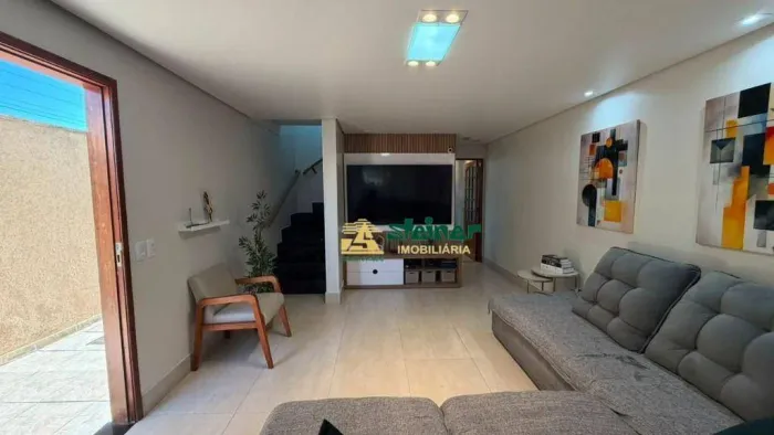 Sobrado com 3 dormitórios à venda, 107 m² por R$ 770.000,00 - Picanço - Guarulhos/SP