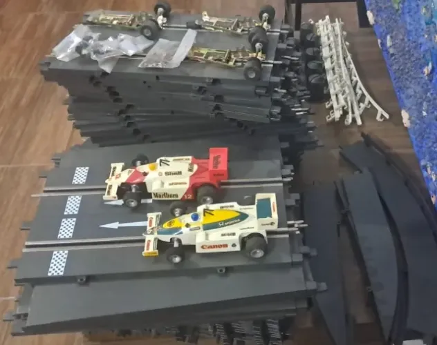 Autorama original Estrela - Pista completa com dois carrinhos