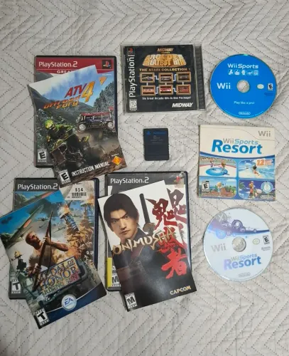 Jogos de Playstation 2 e Nintendo Wii