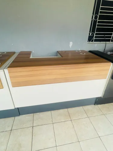 ? VENDO BALCÃO .Valor: R$ 400,00 Entrego por R$ 600
