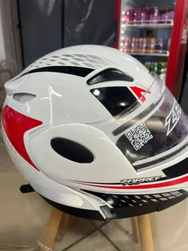 Capacete Taurus 