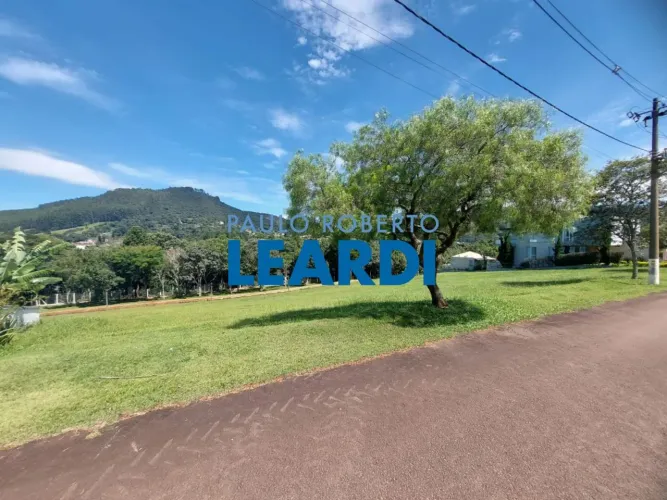 TERRENO EM CONDOMÍNIO - CAMPO DA CACHOEIRA - MG