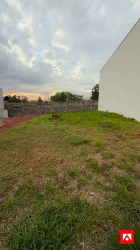 Terreno Comercial com 369,80 m² à venda no Jardim Guanabara em Americana