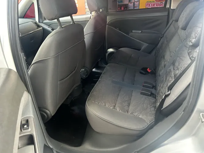 Fiat Idea Advent./ Adv.locker 1.8 MPI Flex 5P 2010