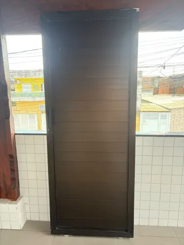 Portão social alumínio 2,14 por 85.