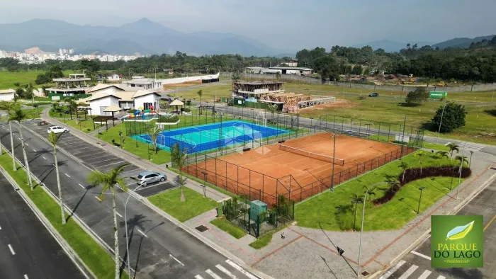 Terreno em Condomínio no Centro de Camboriú