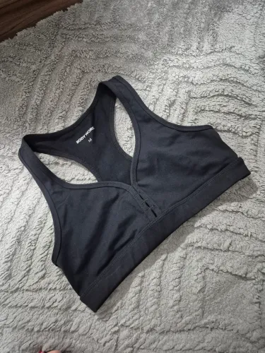 TOP NOVO PRETO