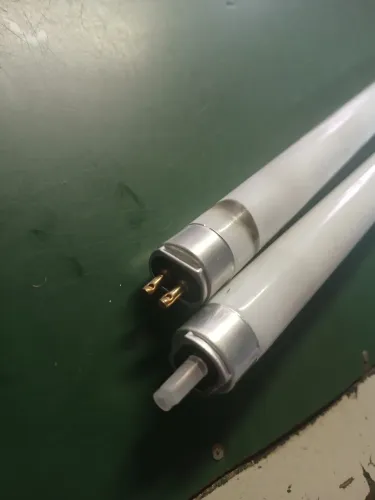 Lâmpadas Philips T5 54 w caixa com 10 unid