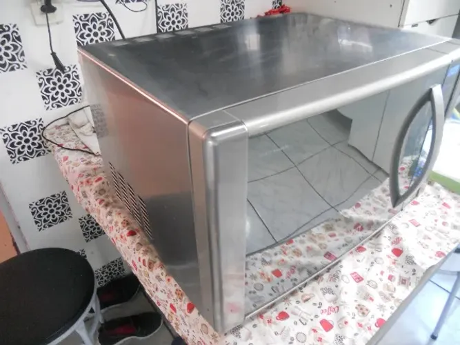 micro-ondas + gril Electrolux 110v.31 litros