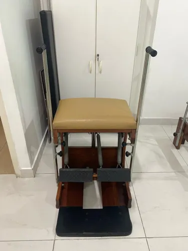 Aparelho de Pilates Step Chair