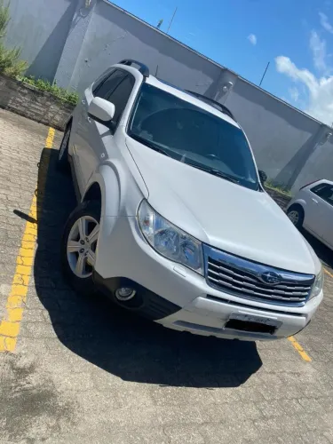 Subaru Forester 2.0/2.0 S 4X4 Aut. 2010
