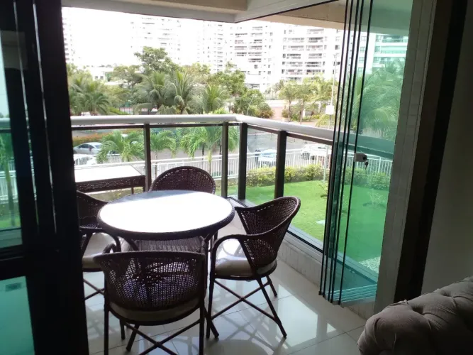Apartamento mobiliado para locação no le parc paralela
