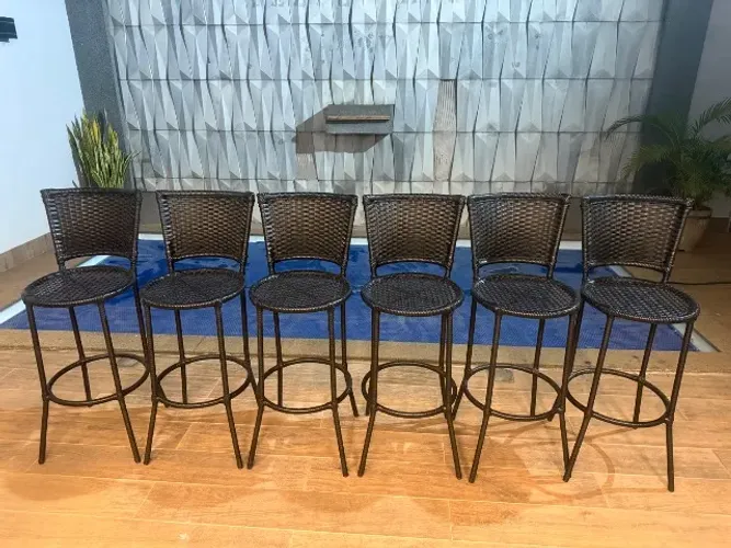 6 - Banquetas 