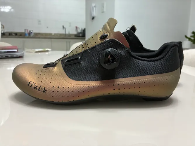 Sapatilha T40 BR, FIZIK Tempo R4 Overcurve