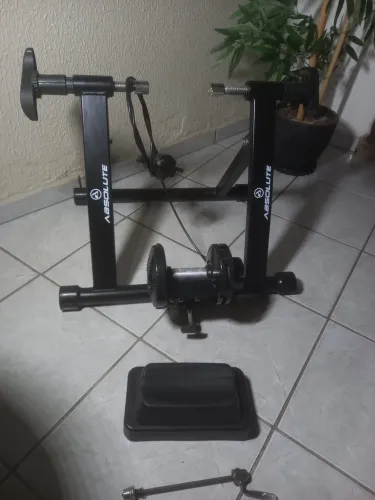 Rolo de Treino Magnético Absolute Wild 5 Fixo para Bikes Aros: 27,5/29