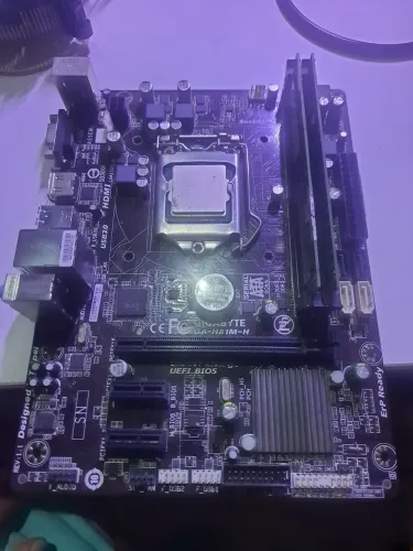 Kit placa gigabyte i3 4130 nao da video