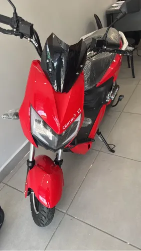 Moto V1 Centry 1000w