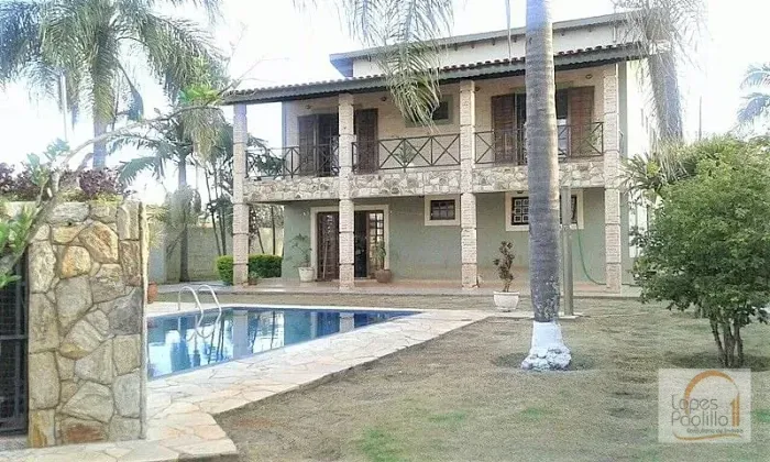 Maravilhosa casa a venda em condomínio fechado em Atibaia!!!