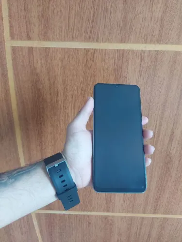 Realme Note 60 