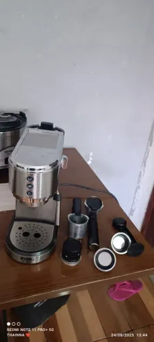 Cafeteira expresso EOS 3 em 1