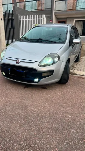 Fiat Punto Attractive Italia 1.4 F.flex 8V 5P 2013