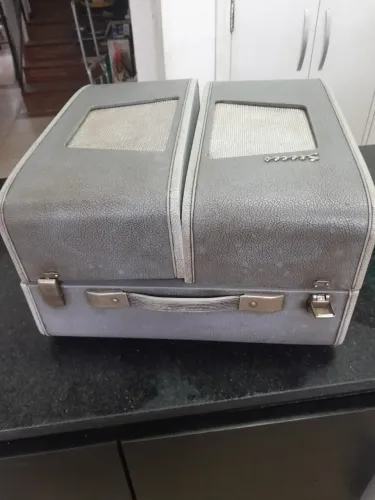 vitrola Philips Philhamonic AS9115 Stereo-Portatil-1960-funcionando