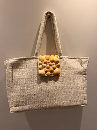 Bolsa Maia de praia feita em tweed com fios de lurex