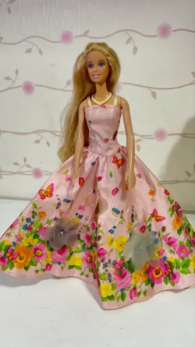 Barbie flower 2002