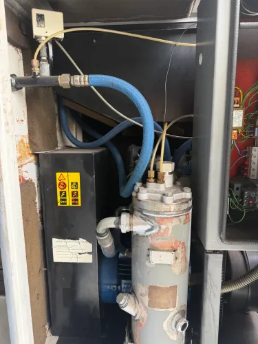 Compressor 