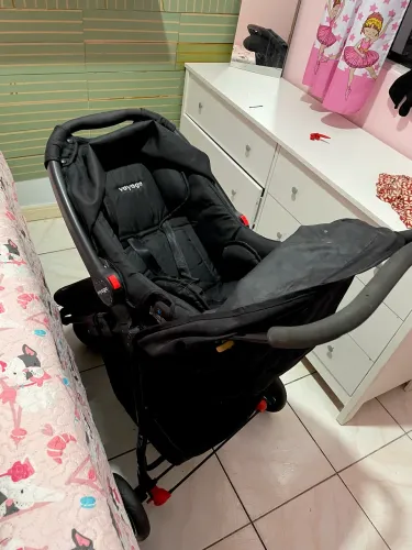 Delta Voyage e bebê conforto 