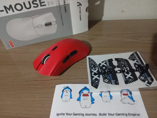Mouse atack shark 