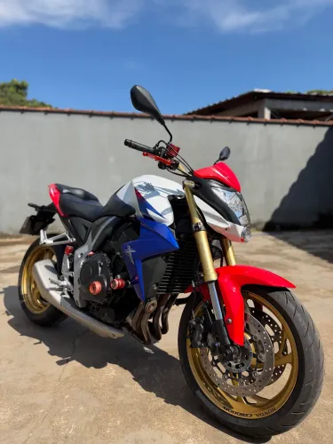 Cb1000R
