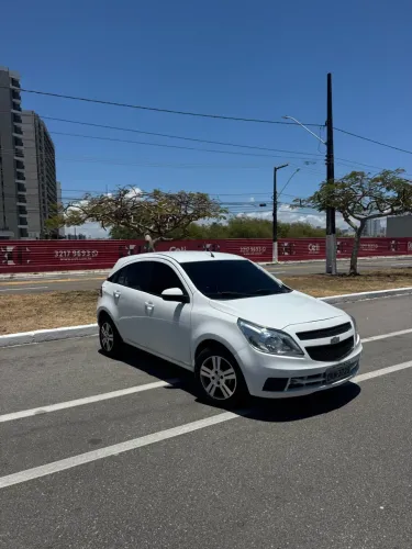 Chevrolet Agile LTZ 1.4 MPFI 8V Flexpower 5P 2013