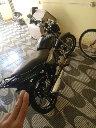 Honda Titan Esd 2008