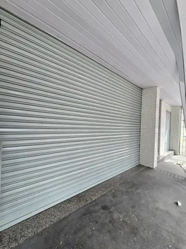 Prédio comercial c/ 03 andares  c/ loja c/ 600 m2 possui AVCB  B. Eldorado - Contagem  MG