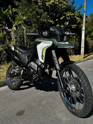 Yamaha XTZ Lander 250 ABS 2025 Verde - 5 Mil Km
