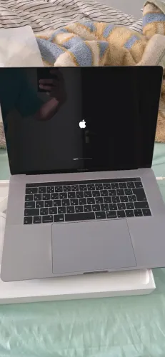 MacBook Pro 2019 I9