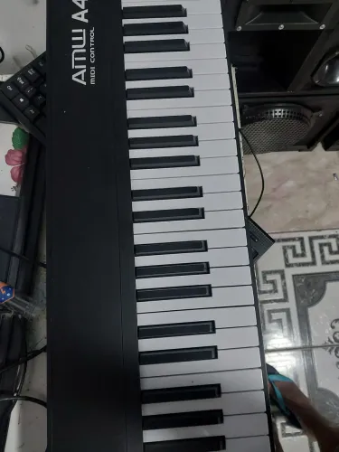 Controlador mid AMWA 49 muito conservado 